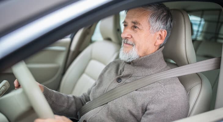 Allstate Drivewise: elderly man driving a car