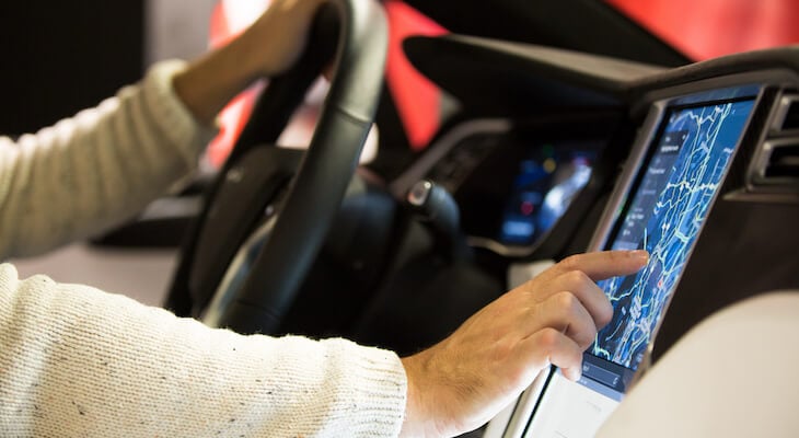 Tesla software updates: Tesla Model X digital dashboard